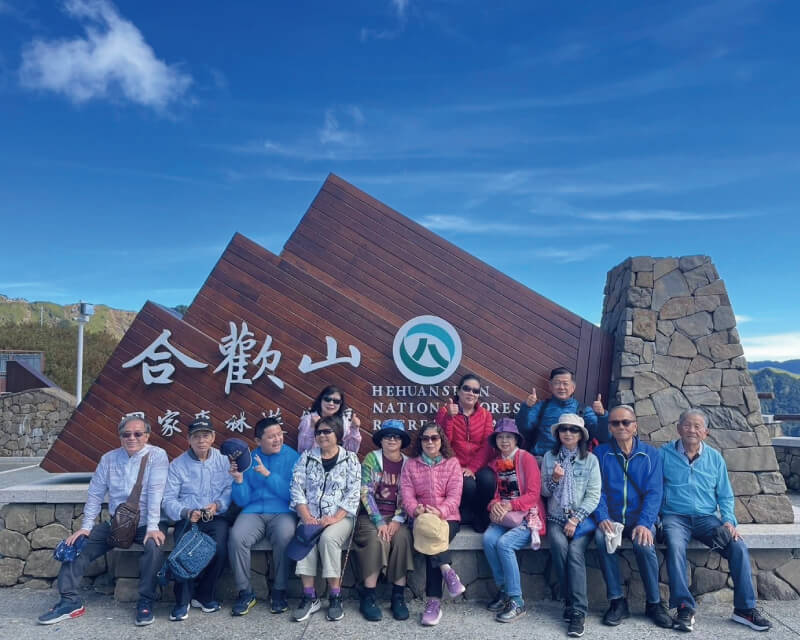 賓馳包車旅遊的客戶回饋圖片